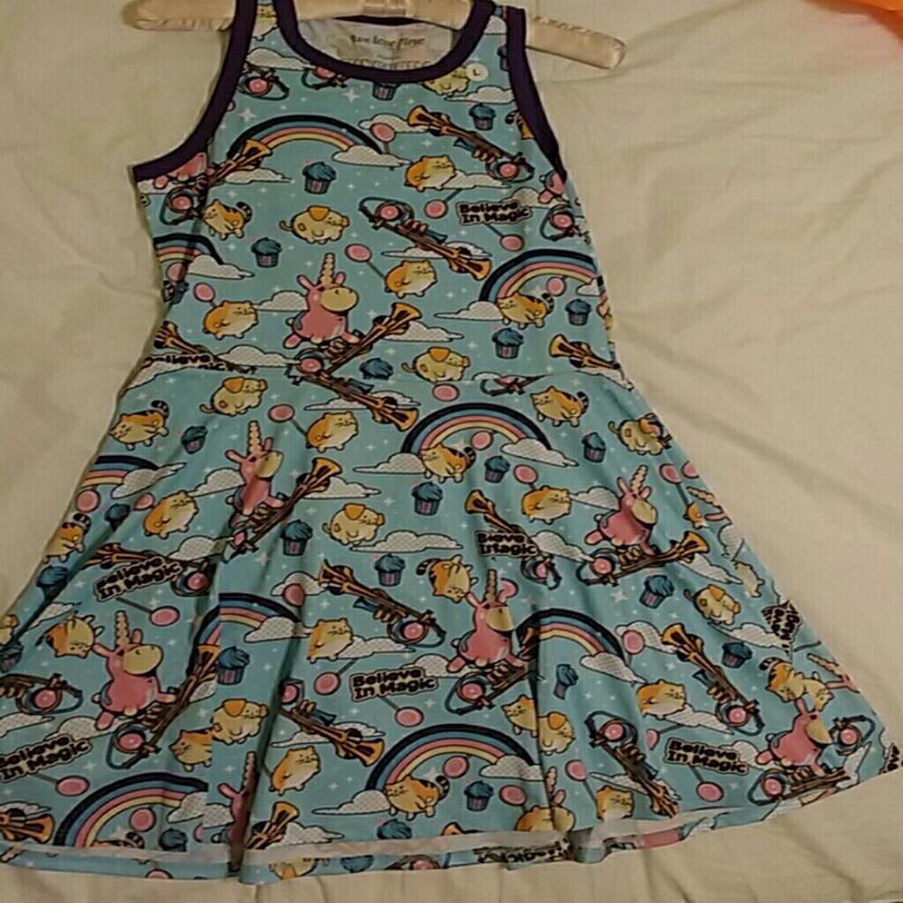 Magic dress